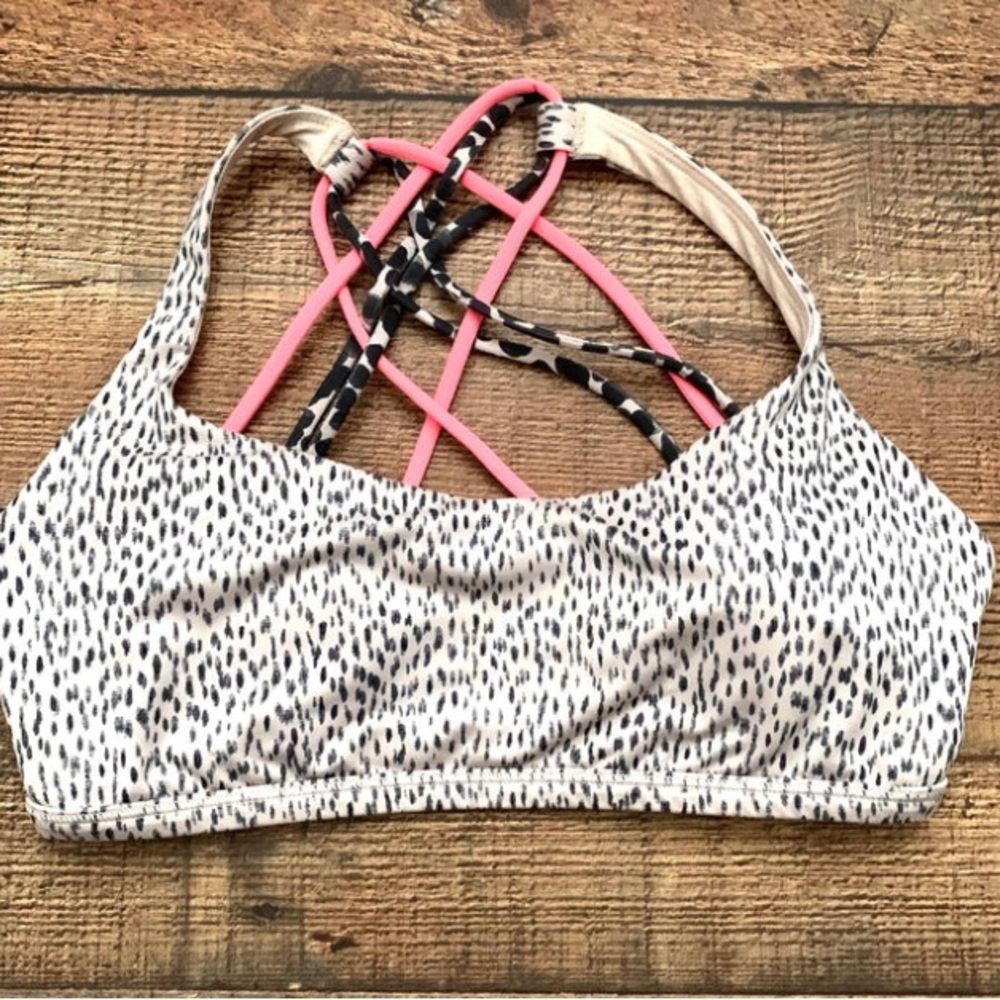 Lululemon athletica sport bra spotted